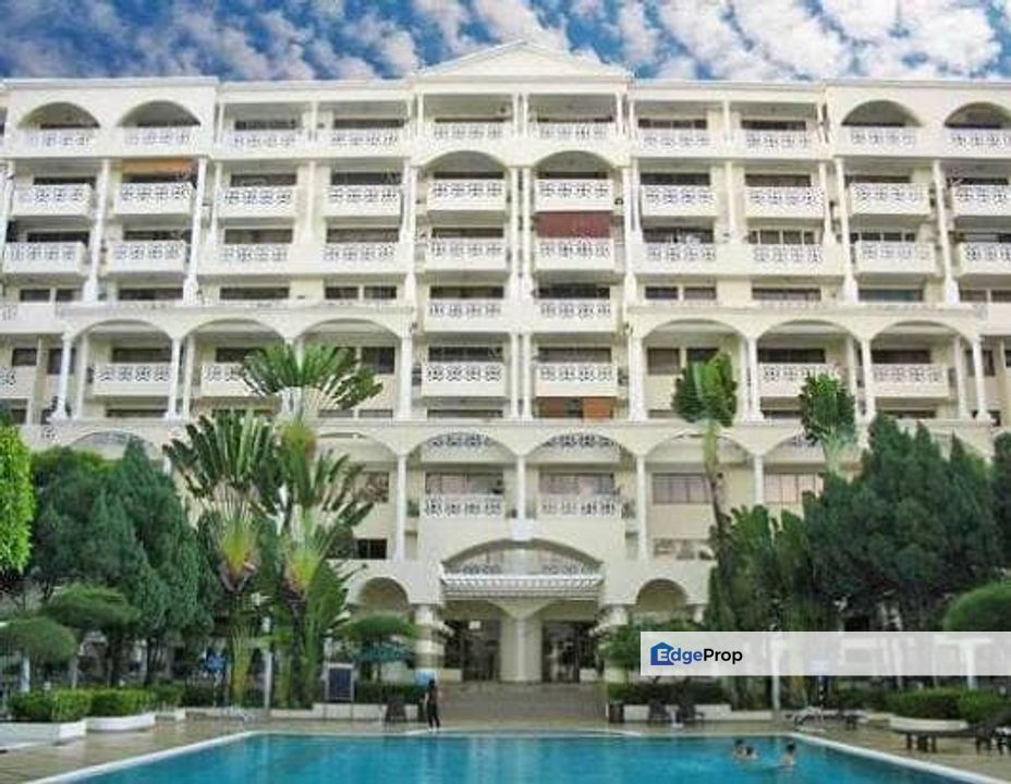 a unit at Tivoli Villas for sale for Sale RM885,000 By Zumairi Yee