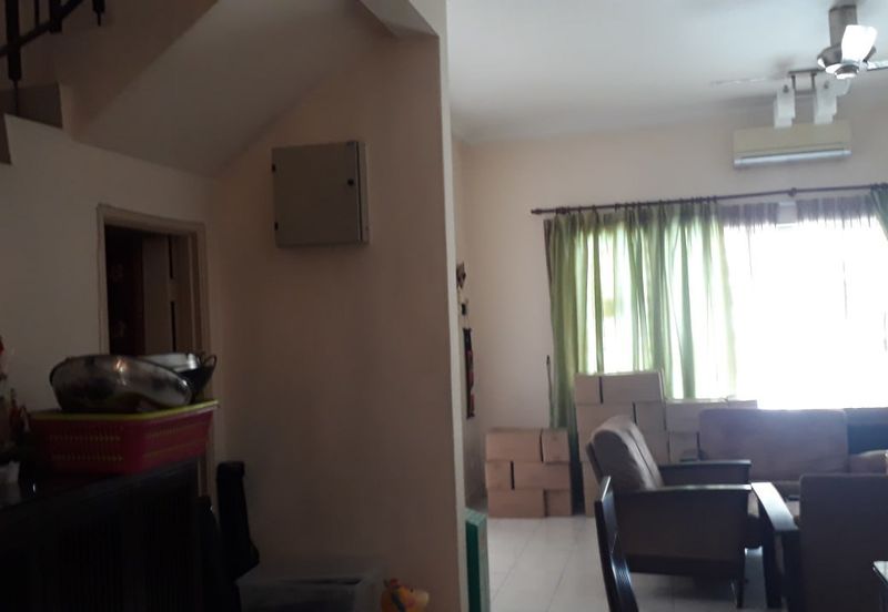 Jalan Spektrum U16 @ Taman Bukit Subang