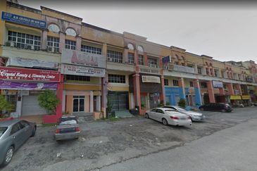 sebuah Kedai pejabat/ rumah kedai untuk dijual di Sri Cemerlang Kota Bharu Kelantan