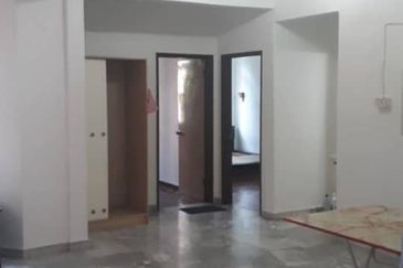 Subang Perdana Goodyear Court 8