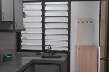 Subang Perdana Goodyear Court 8