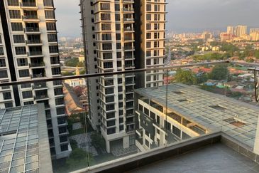 X2 Residence for sale in Taman Prima Puchong