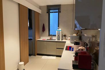 X2 Residence for sale in Taman Prima Puchong