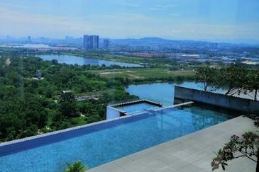 X2 Residence for sale in Taman Prima Puchong