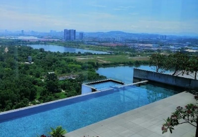 X2 Residence for sale in Taman Prima Puchong