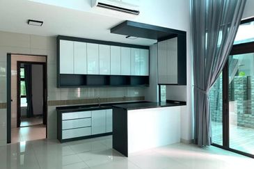 a semi detached  house at Fera Twin Villa Percint 8 Putrajaya for sale