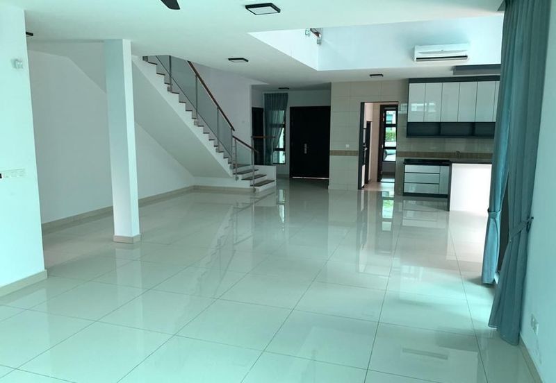 a semi detached  house at Fera Twin Villa Percint 8 Putrajaya for sale