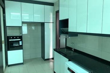 a semi detached  house at Fera Twin Villa Percint 8 Putrajaya for sale