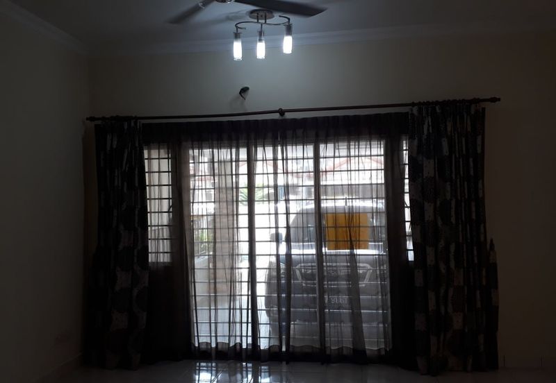 Jalan Spektrum U16 @ Taman Bukit Subang