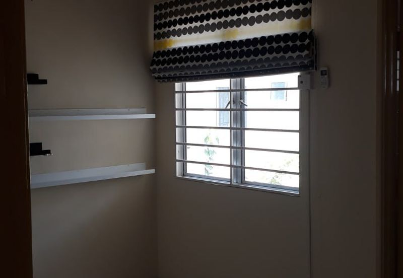 Jalan Spektrum U16 @ Taman Bukit Subang