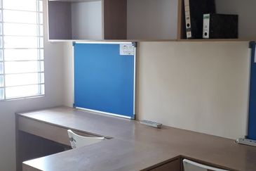 Jalan Spektrum U16 @ Taman Bukit Subang