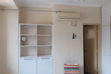 Jalan Spektrum U16 @ Taman Bukit Subang