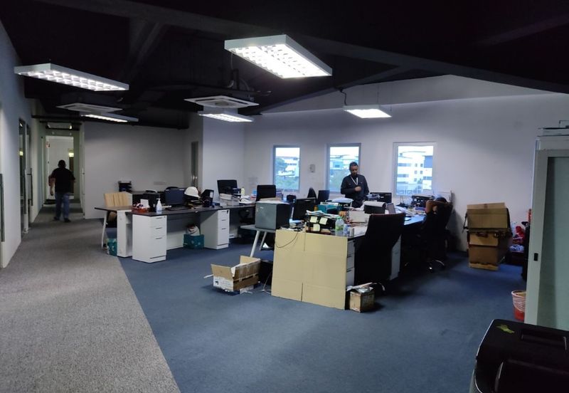 Office building in Kota Damansara for sale