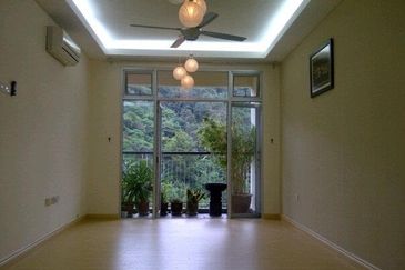 Perdana View Condominium