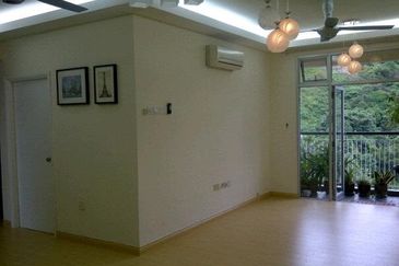 Perdana View Condominium