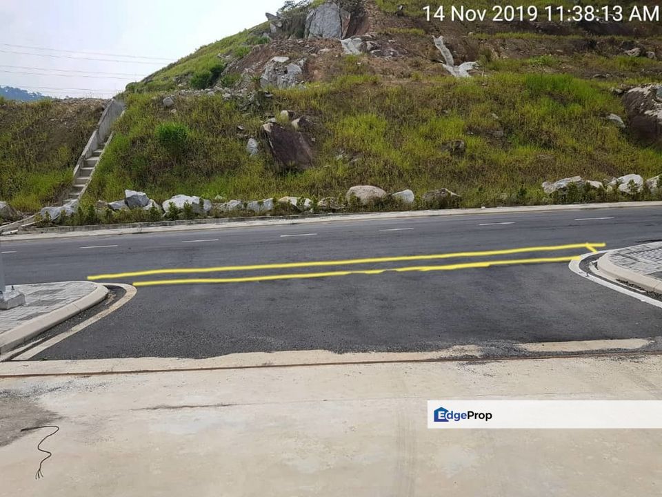 Kawasan Perindustrian Hitech Semenyih , Selangor, Semenyih