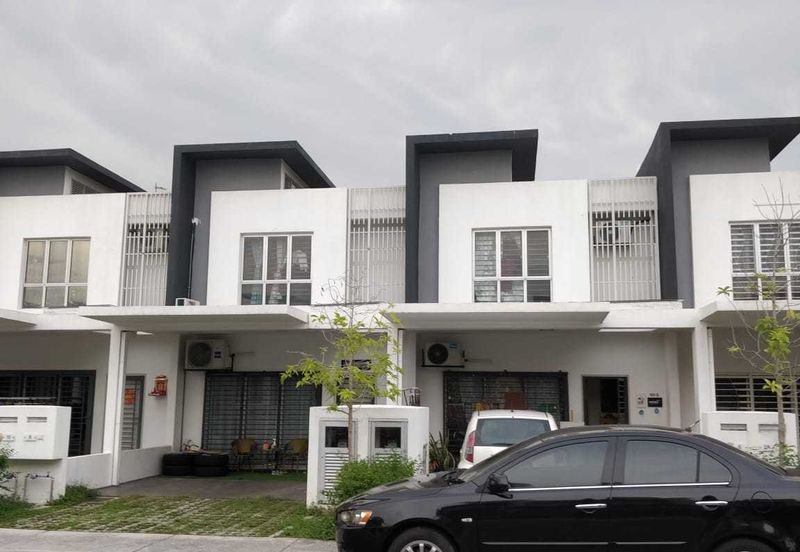 Casa Green @ Cybersouth