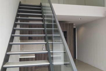 The Square @ One City