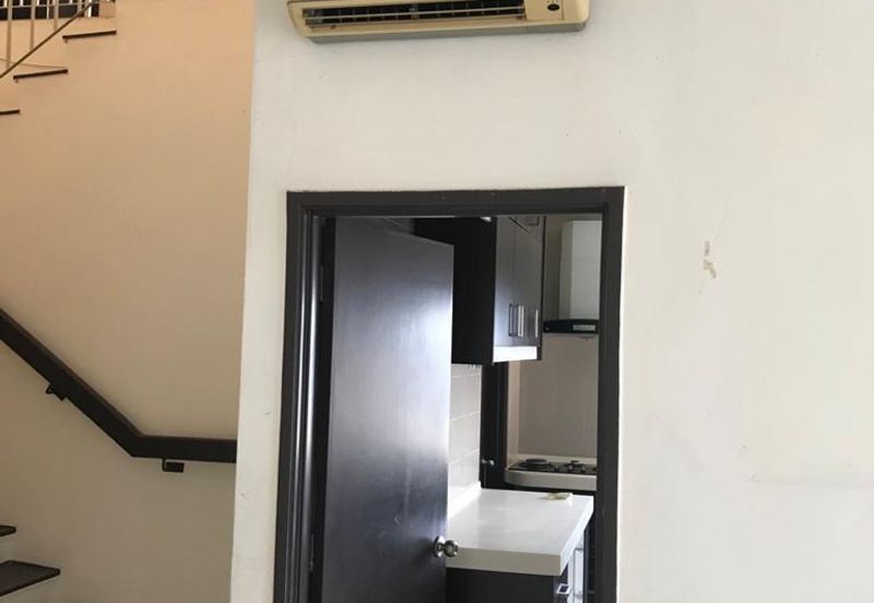 Mutiara Oriental Condominium