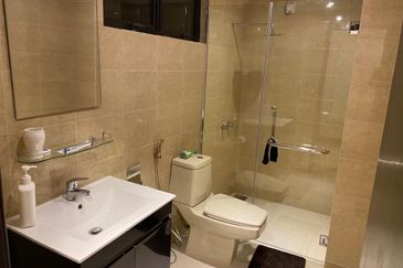 Mutiara Oriental Condominium