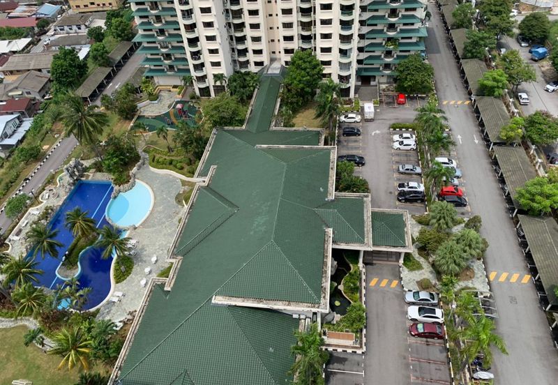 Mutiara Oriental Condominium