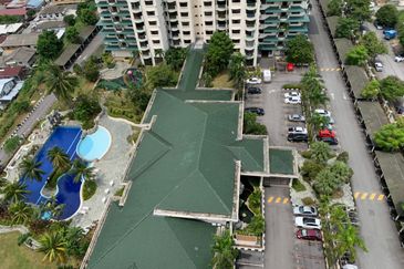 Mutiara Oriental Condominium