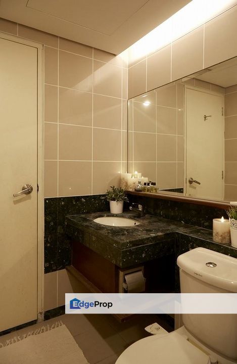 Fully Furnished I-Zen @ Kiara 2 Mont Kiara Residence 4r3b 1552, Kuala Lumpur, Mont Kiara