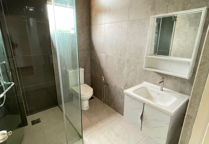 Mutiara Damansara Petaling Jaya Freehold 6rooms 