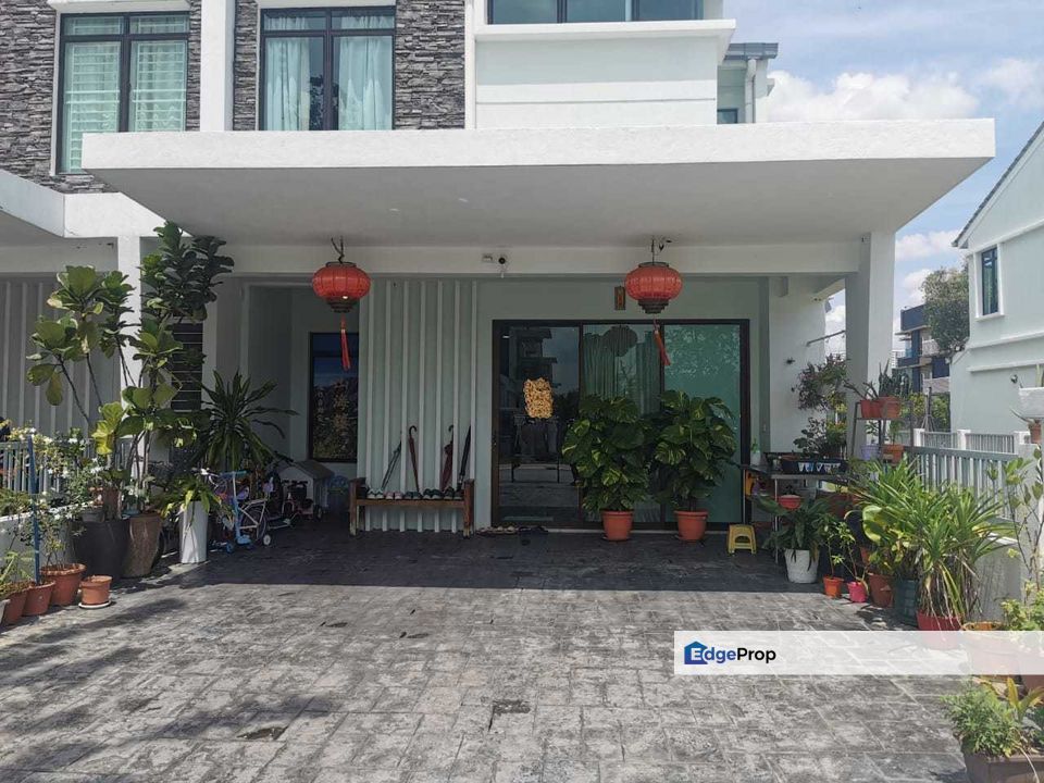 Fully Renovated 2 storey 22x80 Ceria Residence Cyberjaya , Selangor, Cyberjaya