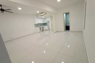 Pandora @ Tropicana Metropark