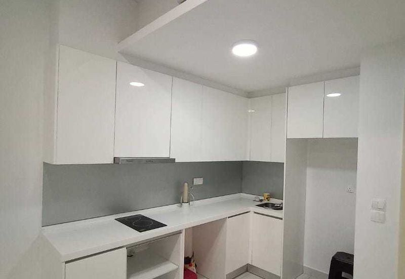 Pandora @ Tropicana Metropark