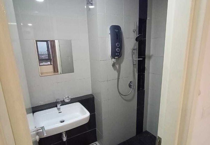 Pandora @ Tropicana Metropark