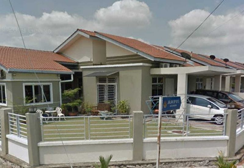 JALAN SP 7/4 BANDAR SAUJANA PUTRA