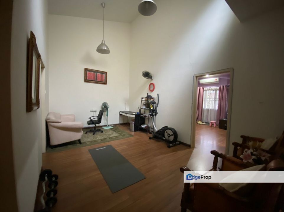 Cahaya Spk U9 Shah Alam Superlink 2storey Terrace 24x80, Selangor, Shah Alam