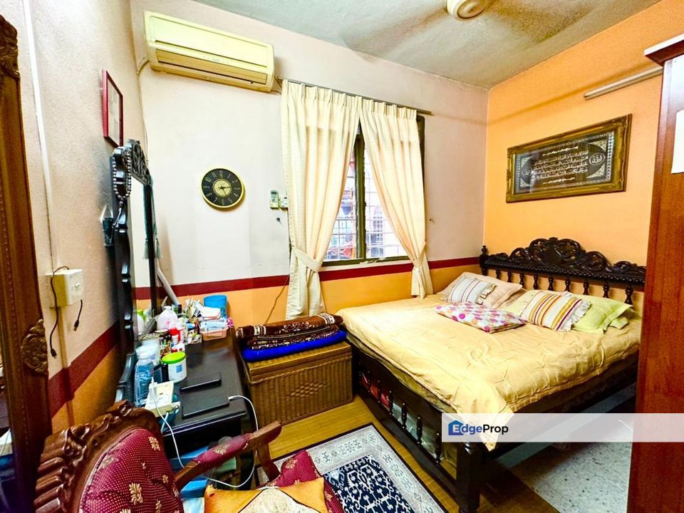 Freehold Bk2 Bandar Kinrara 1.5sty Terrace Facing Empty, Selangor, Bandar Kinrara Puchong