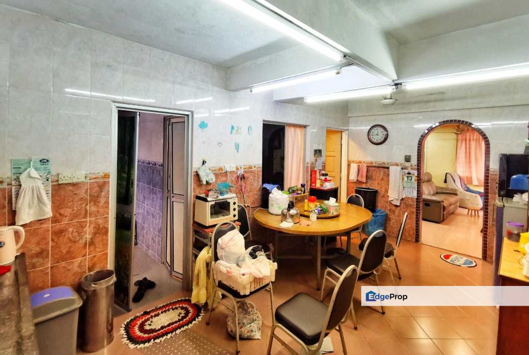 Corner Large Land 3888sf 2sty Puchong Putra Perdana , Selangor, Puchong