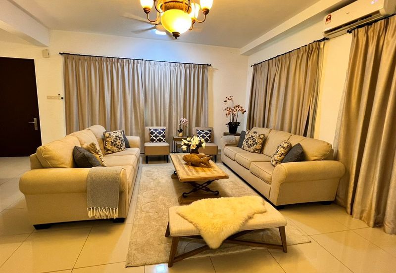 Corner 3 storey terrace Lake Point Residence Cyberjaya