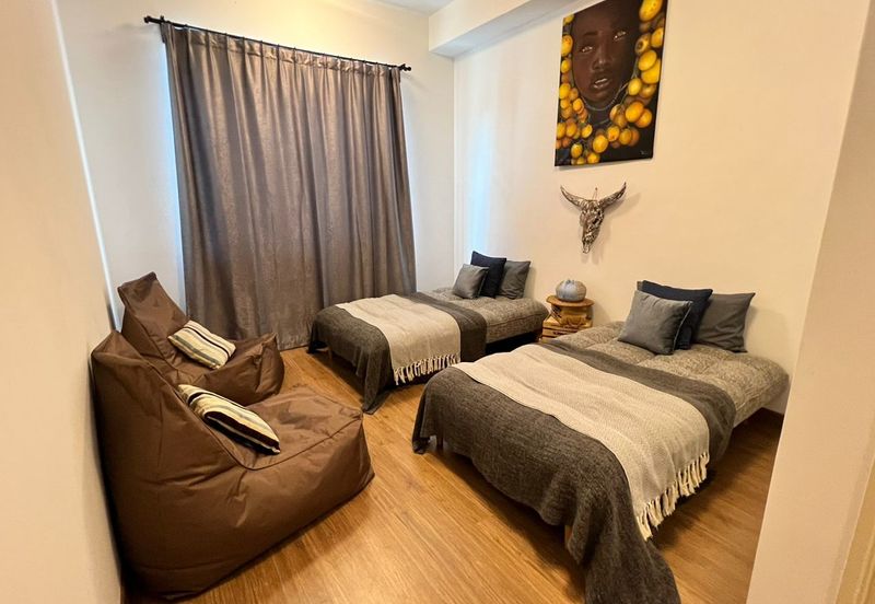 Corner 3 storey terrace Lake Point Residence Cyberjaya