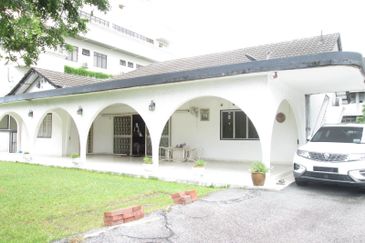 Freehold Large Bungalow Tasik Titiwangsa 