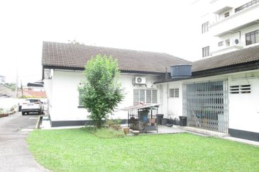 Freehold Large Bungalow Tasik Titiwangsa 