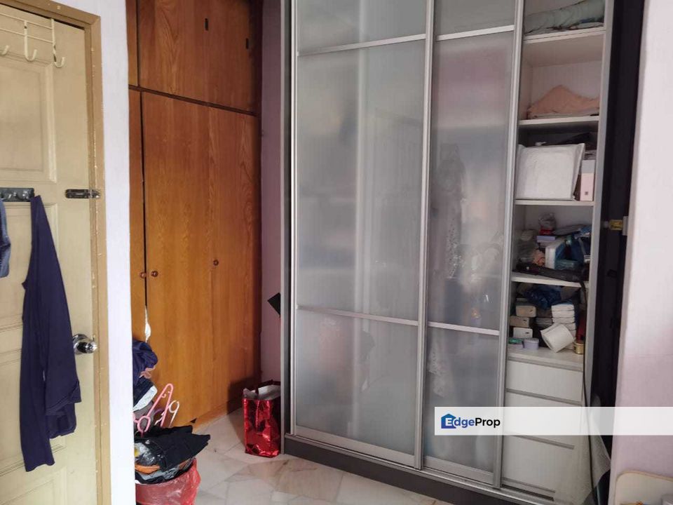 Extended 2sty terrace 20x60 taman daya kepong, Selangor, Kepong