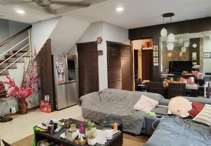 32x75 Sunway Spk damansara renovated 2sty endlot