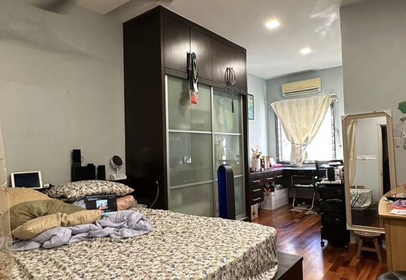 32x75 Sunway Spk damansara renovated 2sty endlot