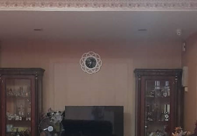 Freehold 2sty semi d renovated italy style Taman Oug