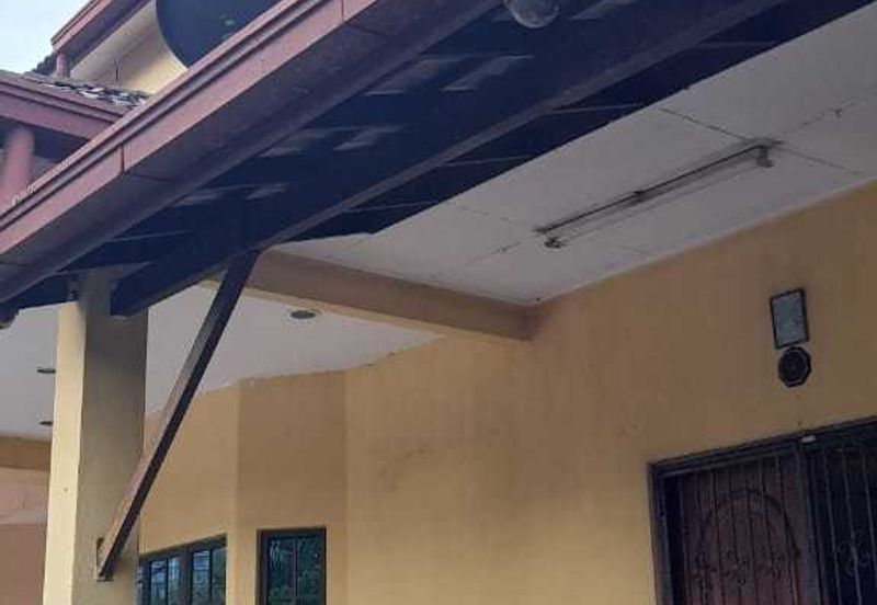 Freehold 2sty semi d renovated italy style Taman Oug