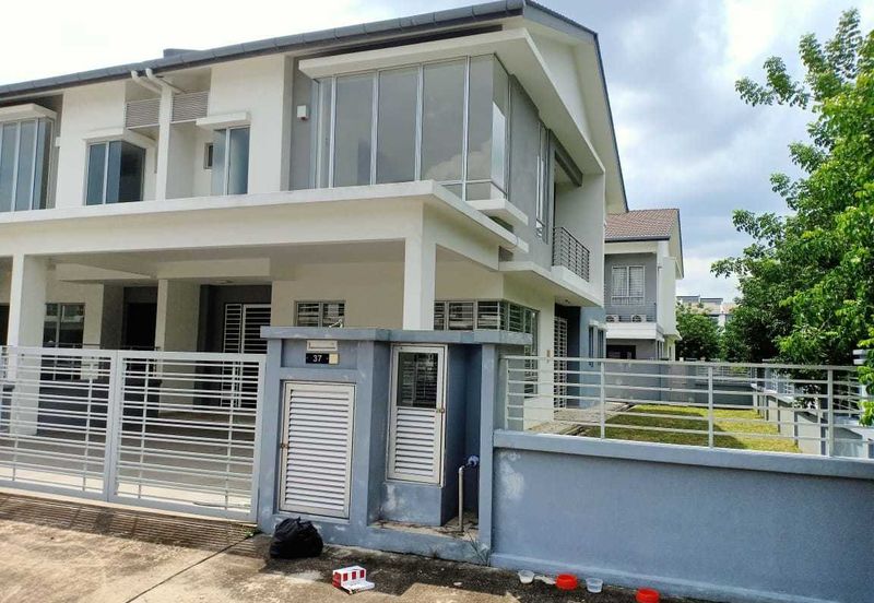 Fairfield Residences, Tropicana Heights