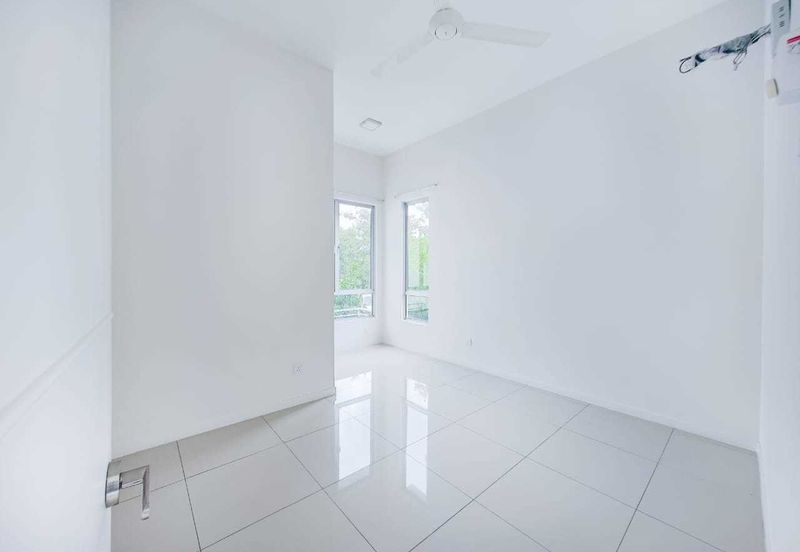 Fairfield Residences, Tropicana Heights