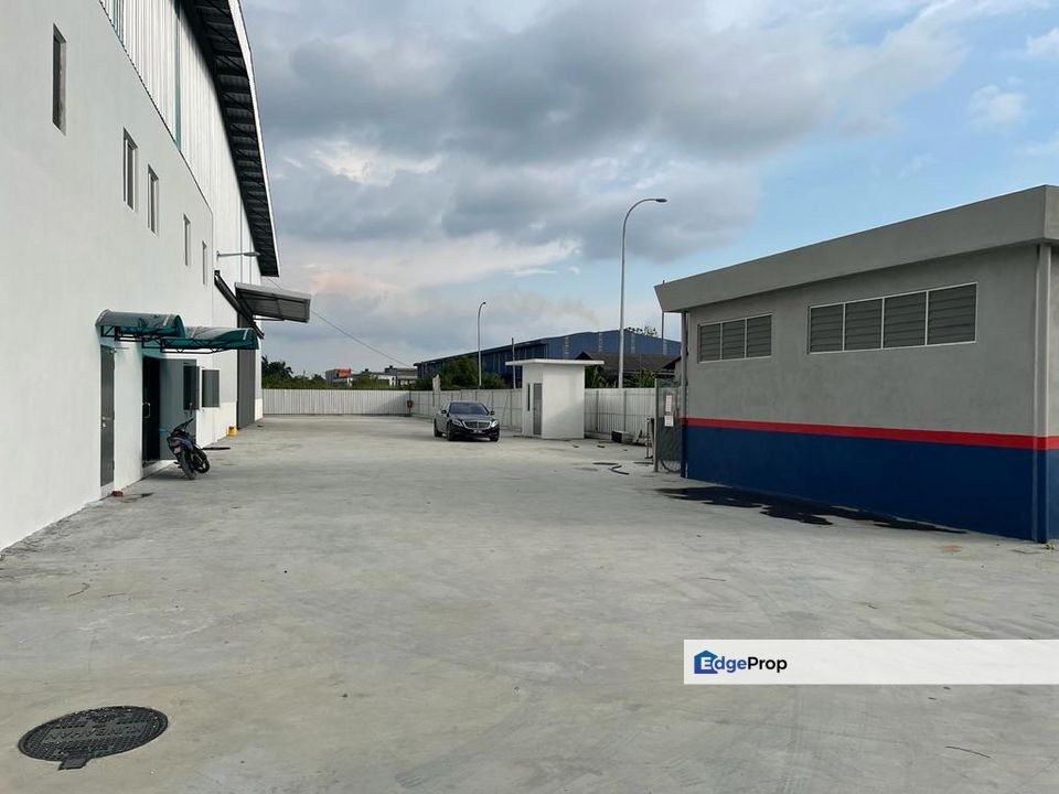 Warehouse Kawasan Perusahaan Telok Mengkuang Telok Panglima Garang, Selangor, Klang