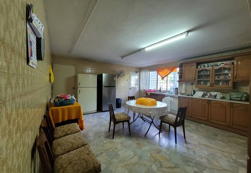 Seksyen 2, Petaling Jaya