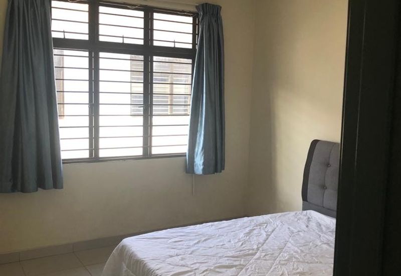 Glomac Lakeside Residences